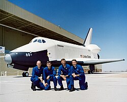 C. Gordon Fullerton, Fred Haise, Joseph H. Engle og Richard H. Sandelig