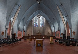 Innenraum der St. Bonifatius-Kirche in Frankfurt (von DXR)