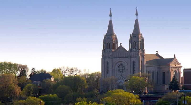 File:St. Joseph Cathedral, Sioux Falls, SD.jpg