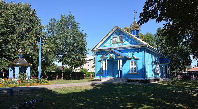 File:Stara Vyzhva Transfiguration Church (wooden) 01 (YDS 5547).jpg