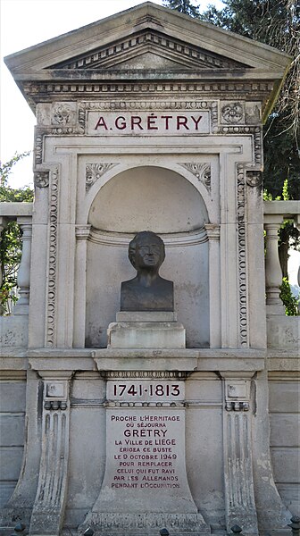 File:Statue de Grétry à Montmorency.jpg