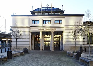 Stockholms Centralstation: Historik, Väggmålningar, Efterkrigstidens förändringar