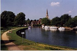 Vista do rio Tâmisa em Abingdon