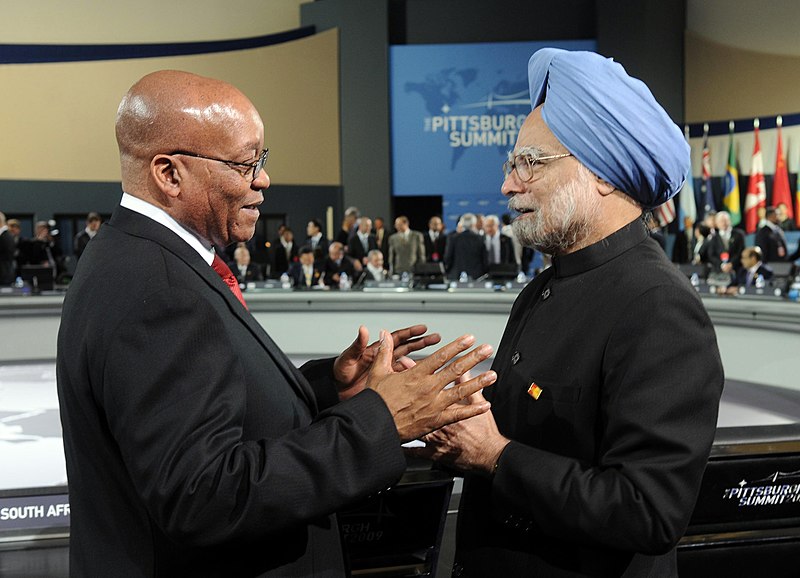 File:The Prime Minister, Dr. Manmohan Singh interacting with the President of South Africa, Mr. Jacob Zuma, at the G-20 Summit, at Pittsburgh, USA on September 25, 2009.jpg