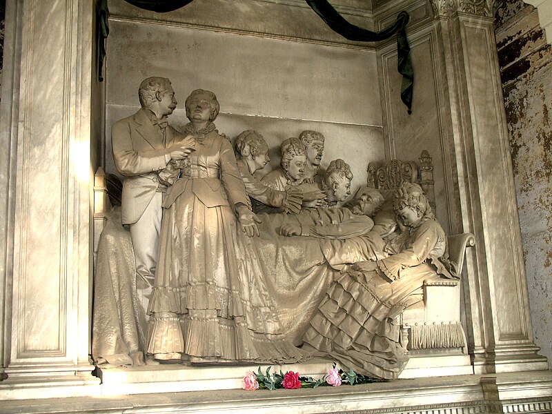 File:Tomba Carlo Raggio (Cimitero monumentale di Staglieno).jpg