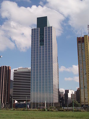 Torre BankBoston desde Moreau de Justo.JPG