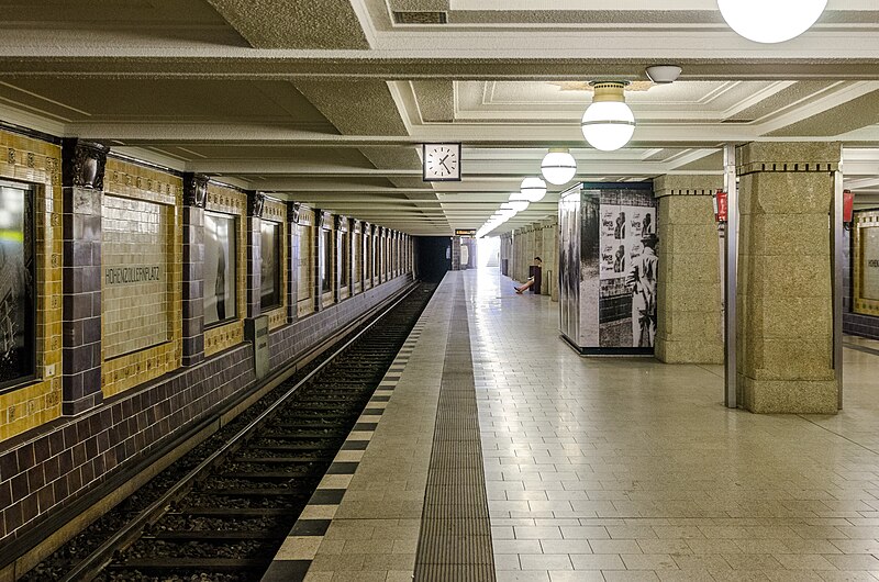 File:U-Bahnhof Hohenzollernplatz 20130727 3.jpg