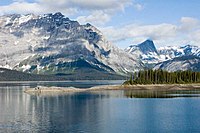 Peter Lougheed Provincial Park U-Kananaskis-Lk-Szmurlo.jpg