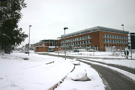 Tập tin:Università Campus Bio-Medico di Roma sotto la neve, febbraio 2012 - 02.JPG