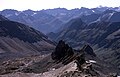 Blick vom Mullwitzaderl auf das Defreggerhaus. In der Ferne: Hochgall (3436 m), Südtirol