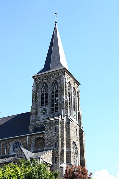 File:Visé - Église Saint-Martin - Clocher.JPG
