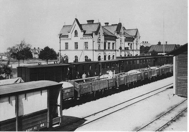 File:Visby station 1910.jpg