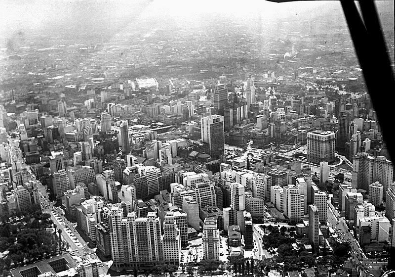 File:Werner Haberkorn - Vista aérea da cidade de São Paulo-SP 21.jpg