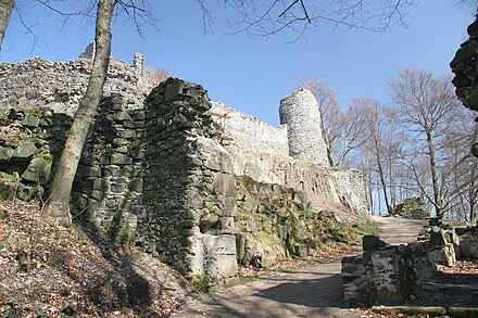 Kumburk castle ruin