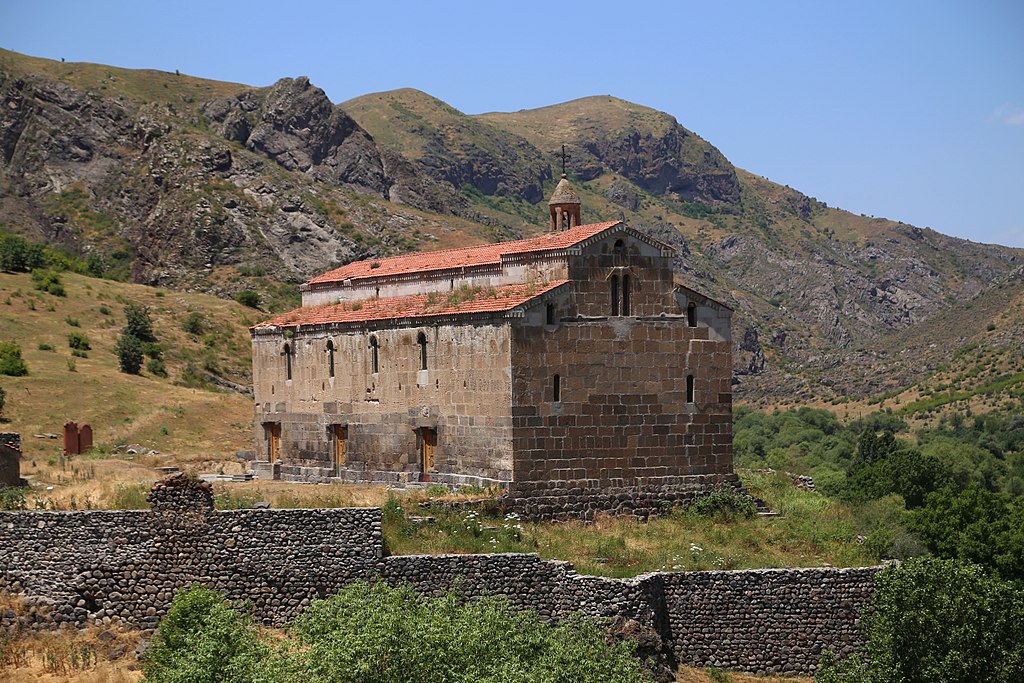 ...Ծիծեռնավանք.jpg