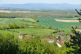 Vue générale des Vosges saônoises depuis le mont Gédry à Arpenans.