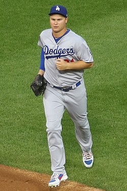 20170718 Dodgers-WhiteSox Joc Pederson running to the dugout.jpg