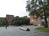 Norsk bokmål: Universitetet i Oslo English: Oslo University