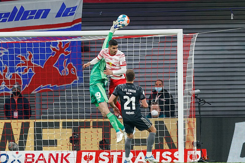 File:2022-04-20 Fußball, Männer, DFB-Pokal, RB Leipzig - 1. FC Union Berlin 1DX 8246 by Stepro.jpg