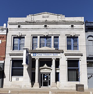 <span class="mw-page-title-main">Bedford Commercial Historic District</span> Historic district in Iowa, United States