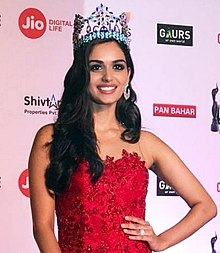 63rd Jio Filmfare Awards 2018, Manushi Chhillar.jpg