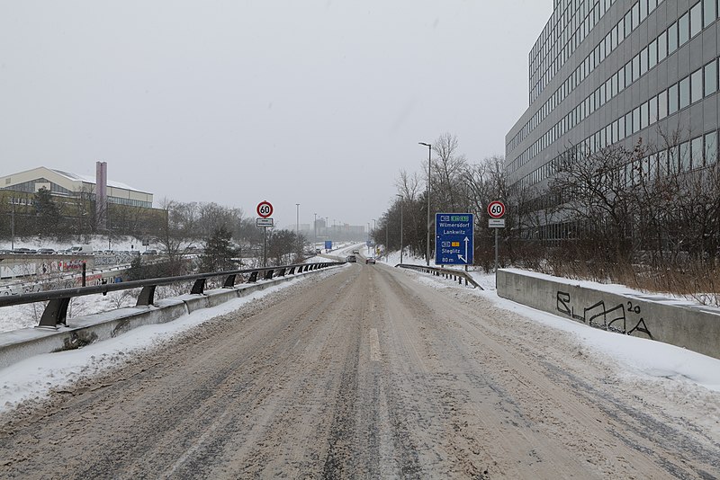 File:A103 north end with snow 2021-02-08 01.jpg