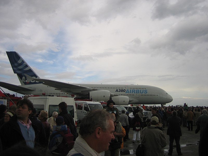 File:A380 2006.jpg