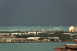 Er komt een storm aan - uitkijkend over Sand Island (12576824565).jpg