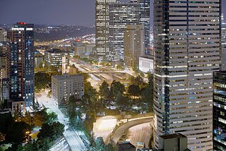 <span class="mw-page-title-main">Freeway Park</span> Urban park in Seattle, Washington