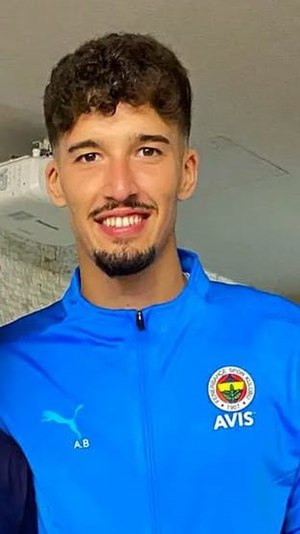 Altay Bayındır: Kariyeri, Millî takım kariyeri, Kaynakça