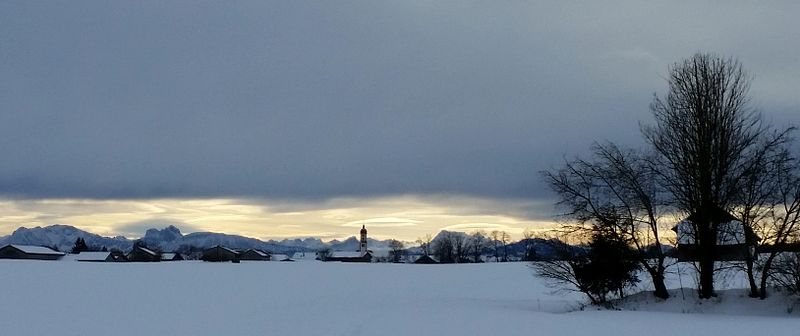 File:Apfeltrang im Winterfoehn.jpg