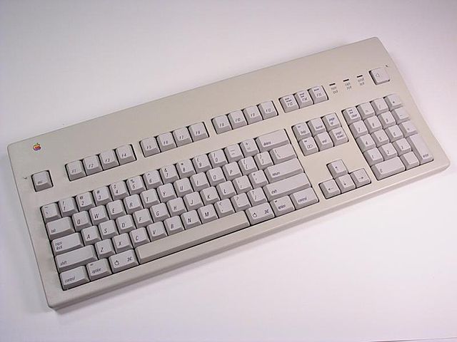 Apple アップル キーボード Extended Keyboard Ⅱ