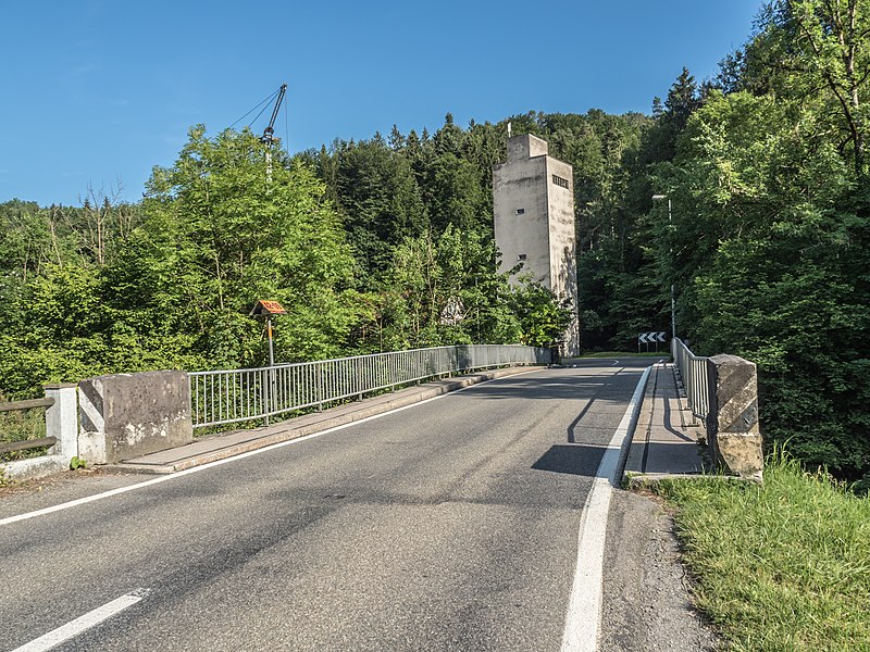 File:Aumühlebrücke über die Murg, Frauenfeld TG 20190623-jag9889.jpg