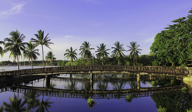 File:Batan, Aklan.JPG