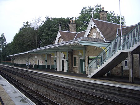 BeestonStation2.jpg