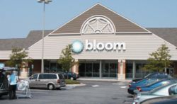 Bloom store in Accokeek, Maryland Bloom-supermarket.jpg