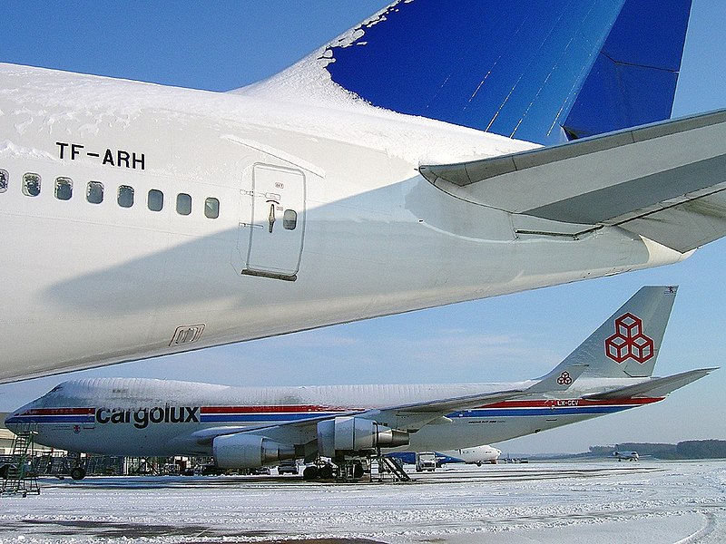 File:Boeing 747-4R7F-SCD, Cargolux AN0483450.jpg