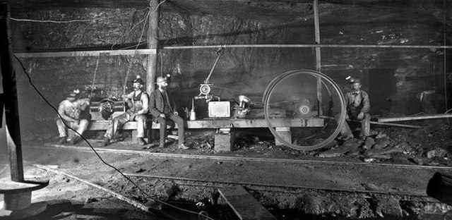 The Bretz, Kohinoor Mine in Shenandoah in 1884
