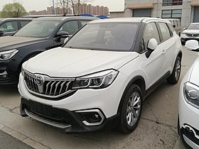 Brilliance V3 Facelift China 2018-03-28.jpg