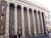 Hadrianuksen temppeli