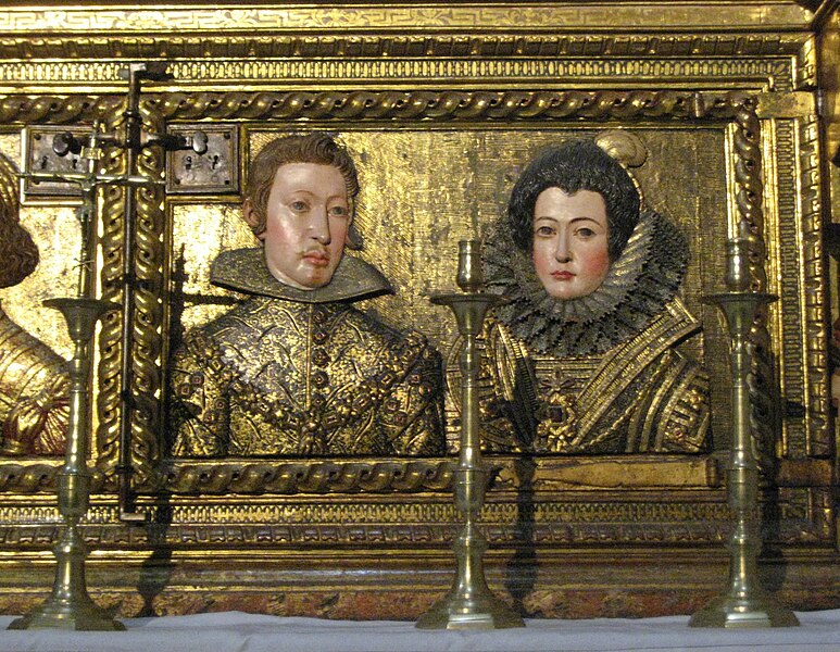 File:Capilla real reliquary right03.jpg