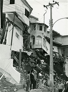 Casas afectadas por el terremoto en San Antonio.jpg