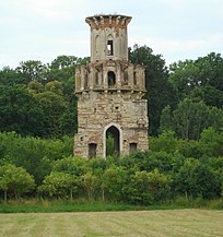 Turnul de vânătoare al Castelului "Teleki" din Luna de Jos
