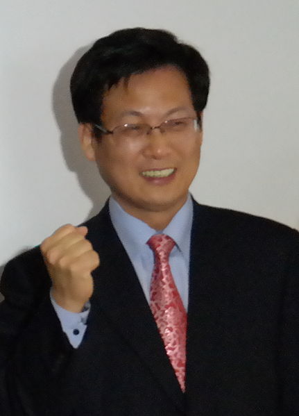 File:Choi Sung in 2014.JPG