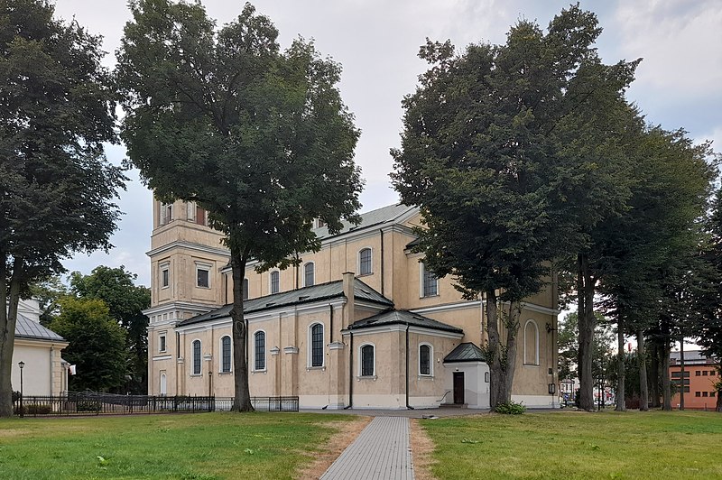 File:Church of the Transfiguration in Radzymin 02.jpg