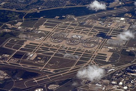 DFW has a very legible, symmetrical structure