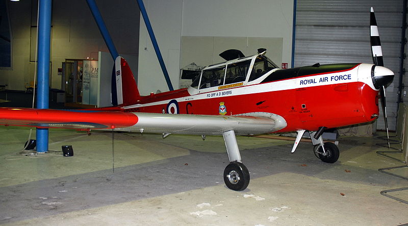 File:DHC Chipmunk, Royal Air Force Museum, Hendon. (23432107502).jpg