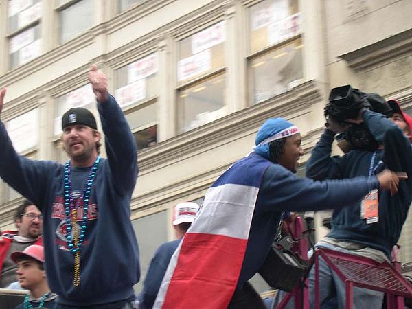 Derek Lowe (left) and Pedro Martínez at the Red Sox World Series Victory Parade in 2004.