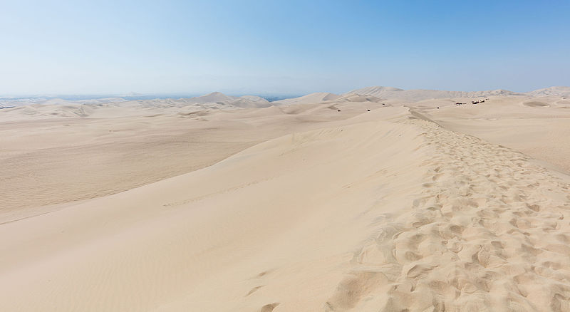 File:Dunas de Ica, Perú, 2015-07-29, DD 16.JPG