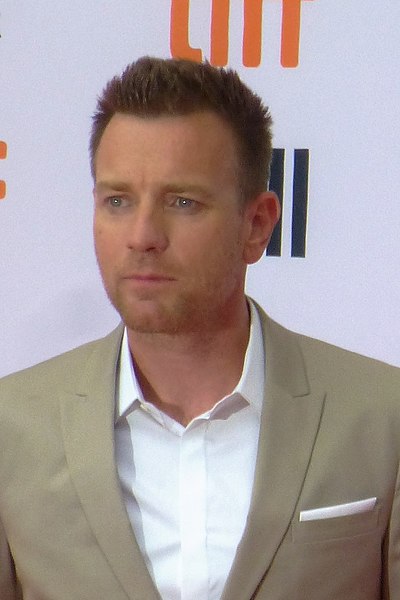 File:Ewan McGregor (29484703150) (cropped).jpg